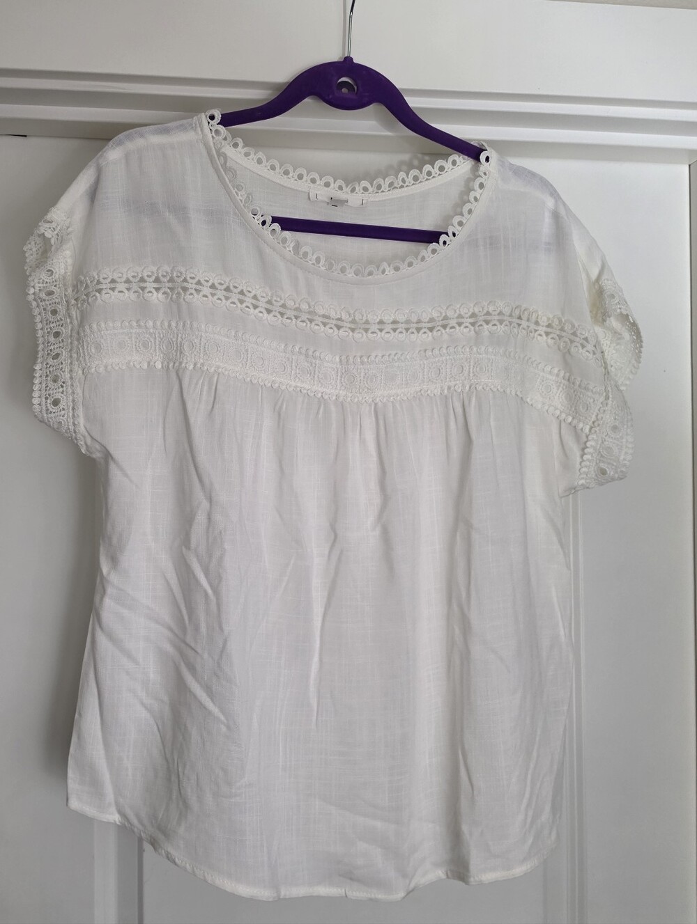 MINE Brand White Lace Trim Women’s Top Button Back Detail